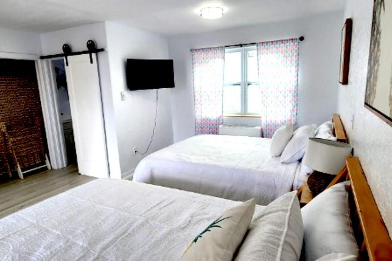 Pineapple Shores Inn Unit 1 Daytona Beach Bagian luar foto